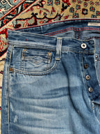 REPLAY Straight FIT Light WashED Distressed JEANS - 34