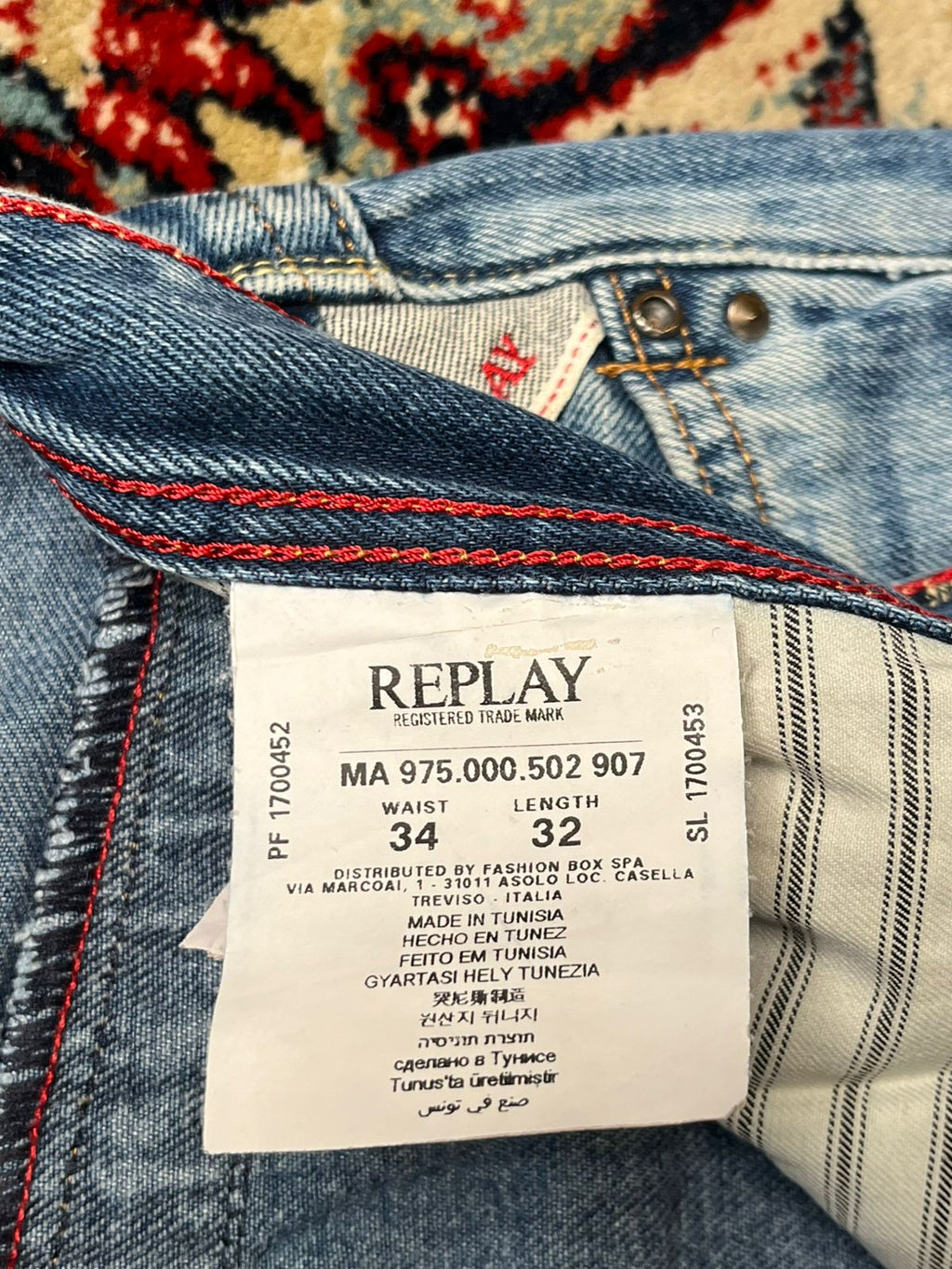 REPLAY Straight FIT Light WashED Distressed JEANS - 34