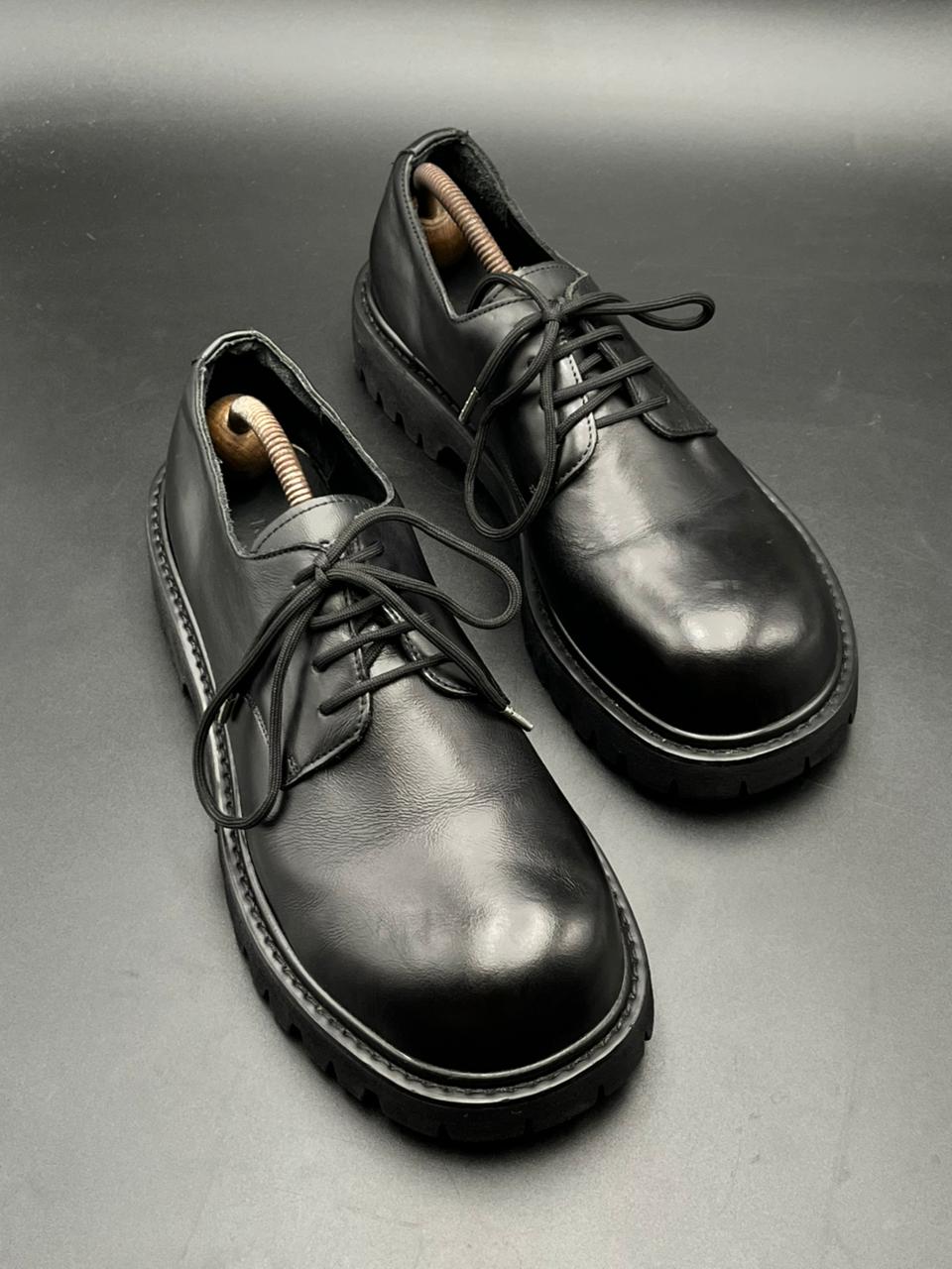 KRÈATE Men’s Black Leather Chunky Derby boots - 43
