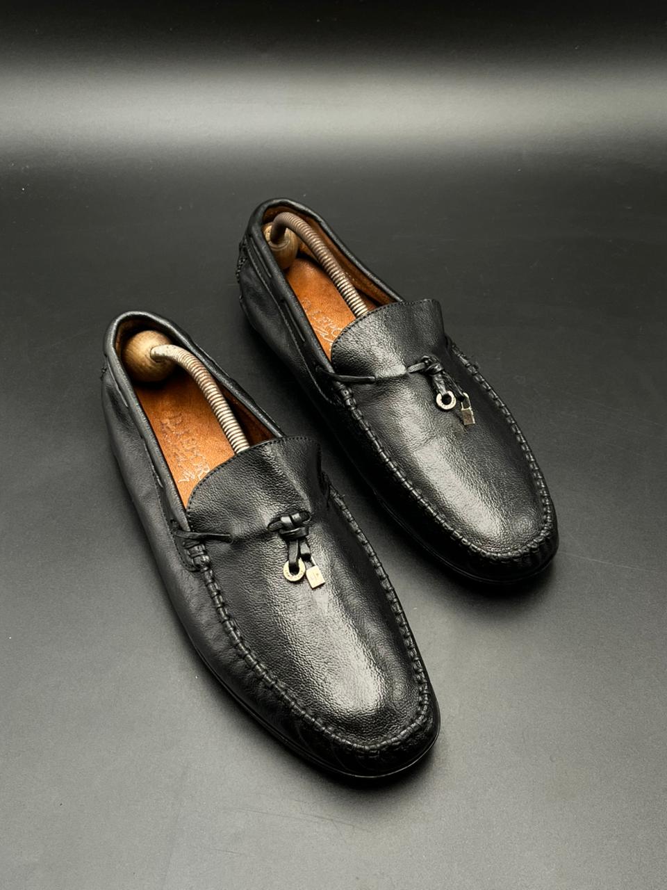 D. Lepori Italian Black Grain Leather Loafers - 43