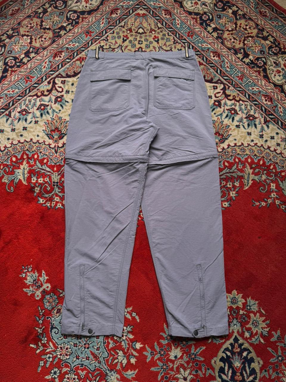 The North Face Grey Convertible Zip Off Cargo Trek PANTS - 32