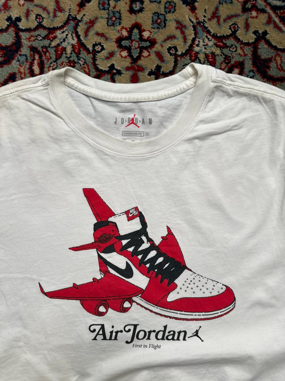 Nike Jordan Air First in Flight Sneaker Graphic TEE - XL