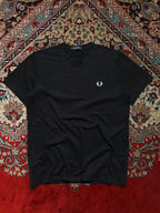 FRED PERRY STOCKHOLM SODERMALM GRAPHIC RELAXED FIT TEE - M