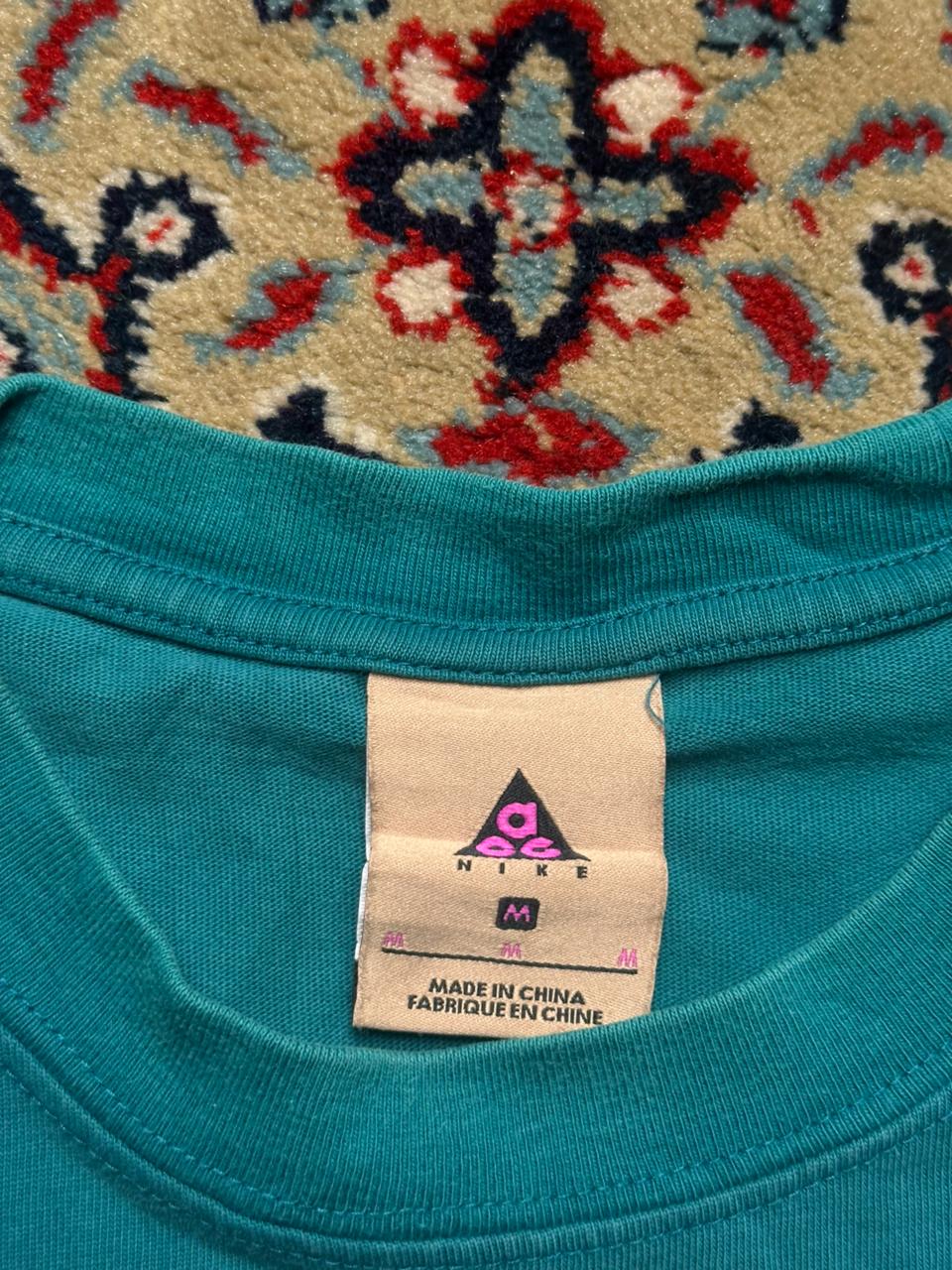 VINTAGE NIKE ACG TRIANGLE LOGO TURQUOISE OVERSIZED TEE - S
