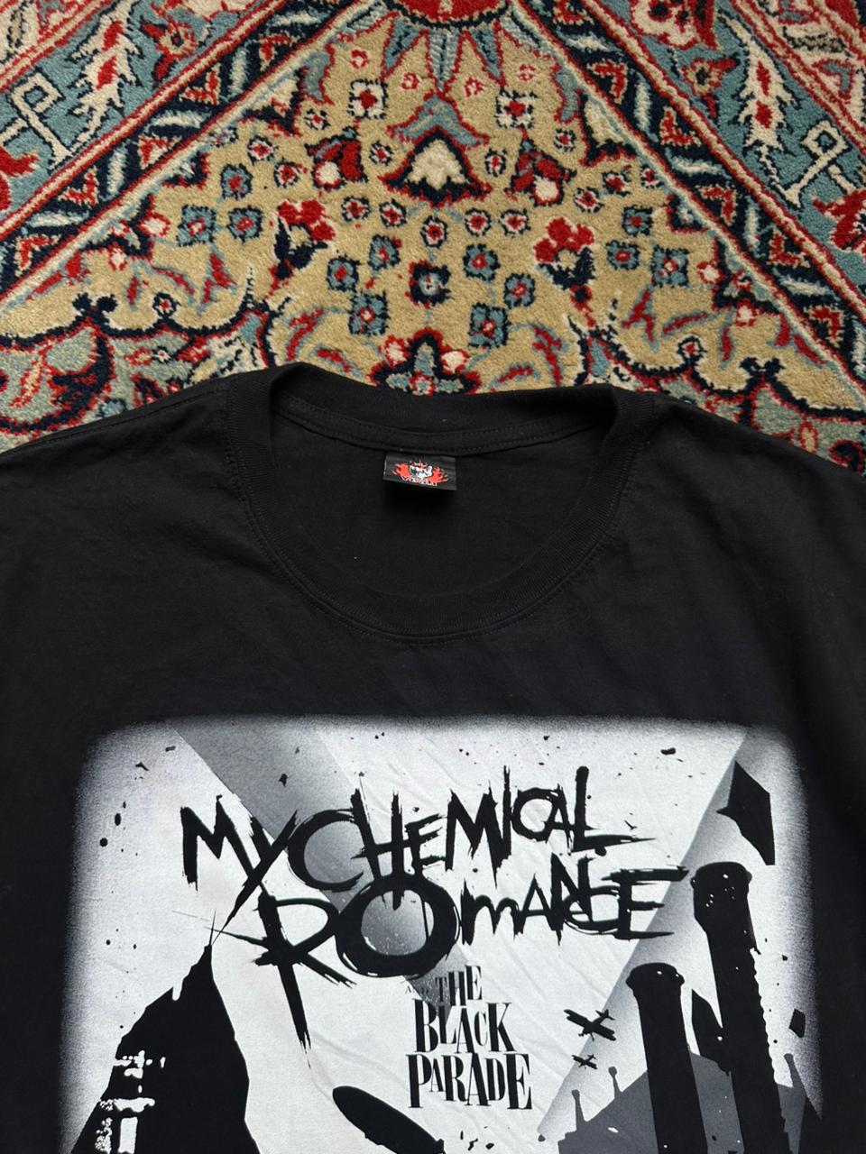 VINTAGE MY CHEMICAL ROMANCE THE BLACK PARADE BAND BLACK GRAPHIC TEE - XL