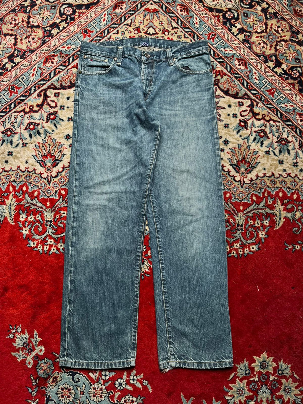 Vintage 90s Tommy Hilfiger Straight FIT Classic Blue WashED JEANS - 34