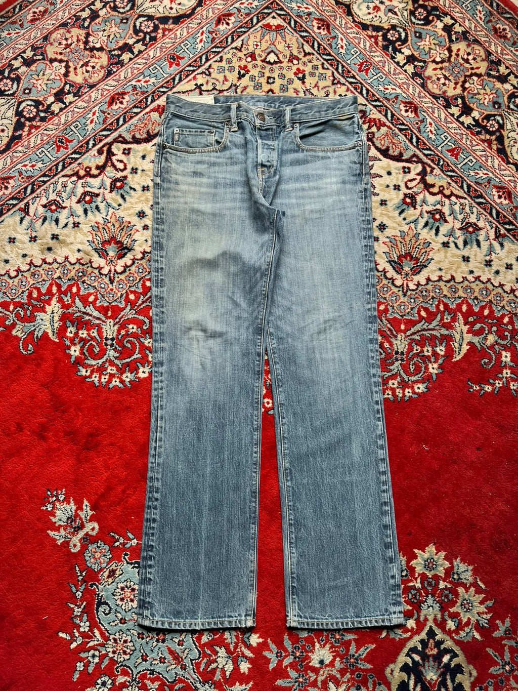 Abercrombie & Fitch Classic Straight FIT Light WashED JEANS - 32
