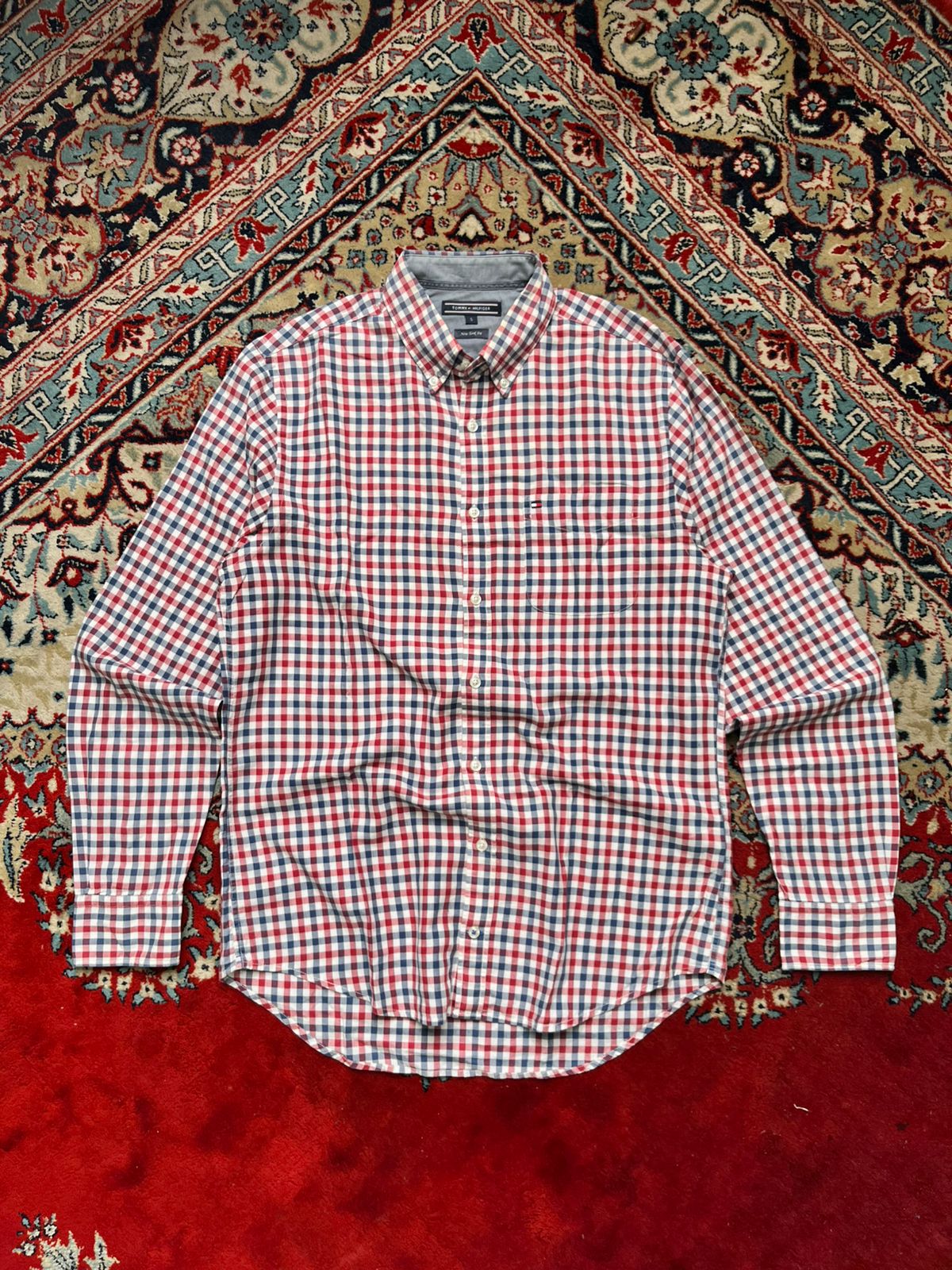 TOMMY HILFIGER Slim Fit Gingham BUTTON DOWN SHIRT - L