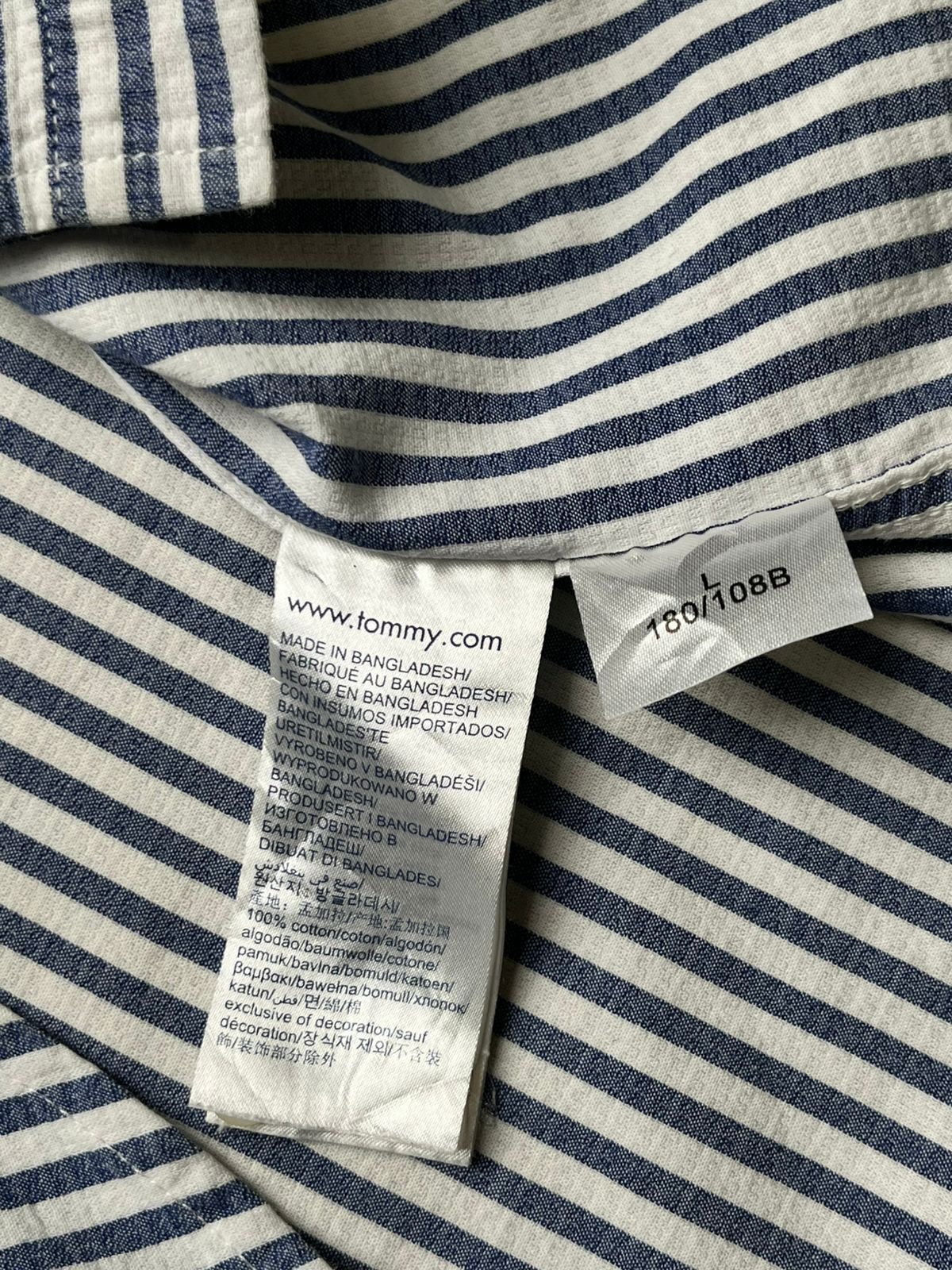 TOMMY HILFIGER Slim Fit Striped BUTTON DOWN SHIRT -  L