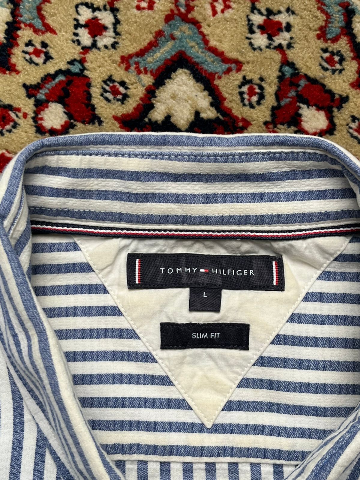 TOMMY HILFIGER Slim Fit Striped BUTTON DOWN SHIRT -  L