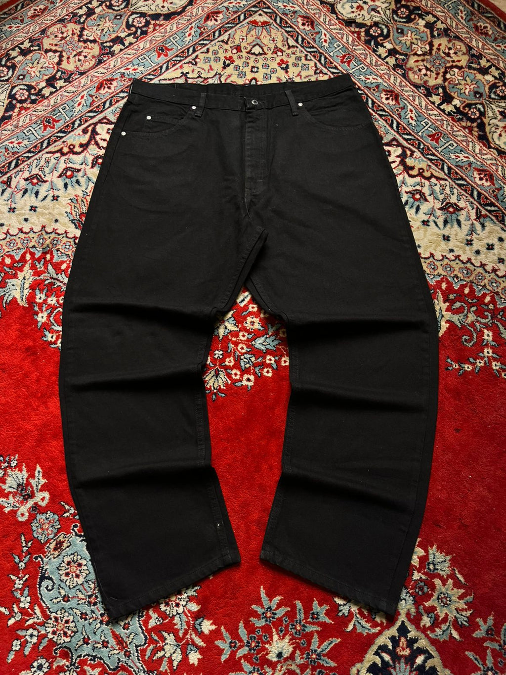 Wrangler Relaxed Fit Black JEANS - 38