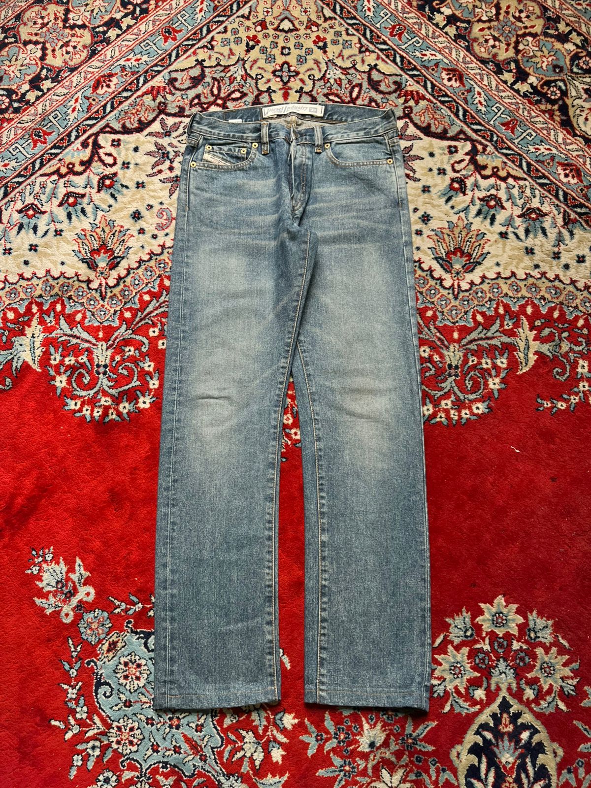 Diesel Industry Division RR55 Straight FIT JEANS - 28