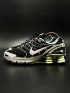 Nike Shox Rivalry Black Metallic Silver Pink SNEAKERS - 40.5