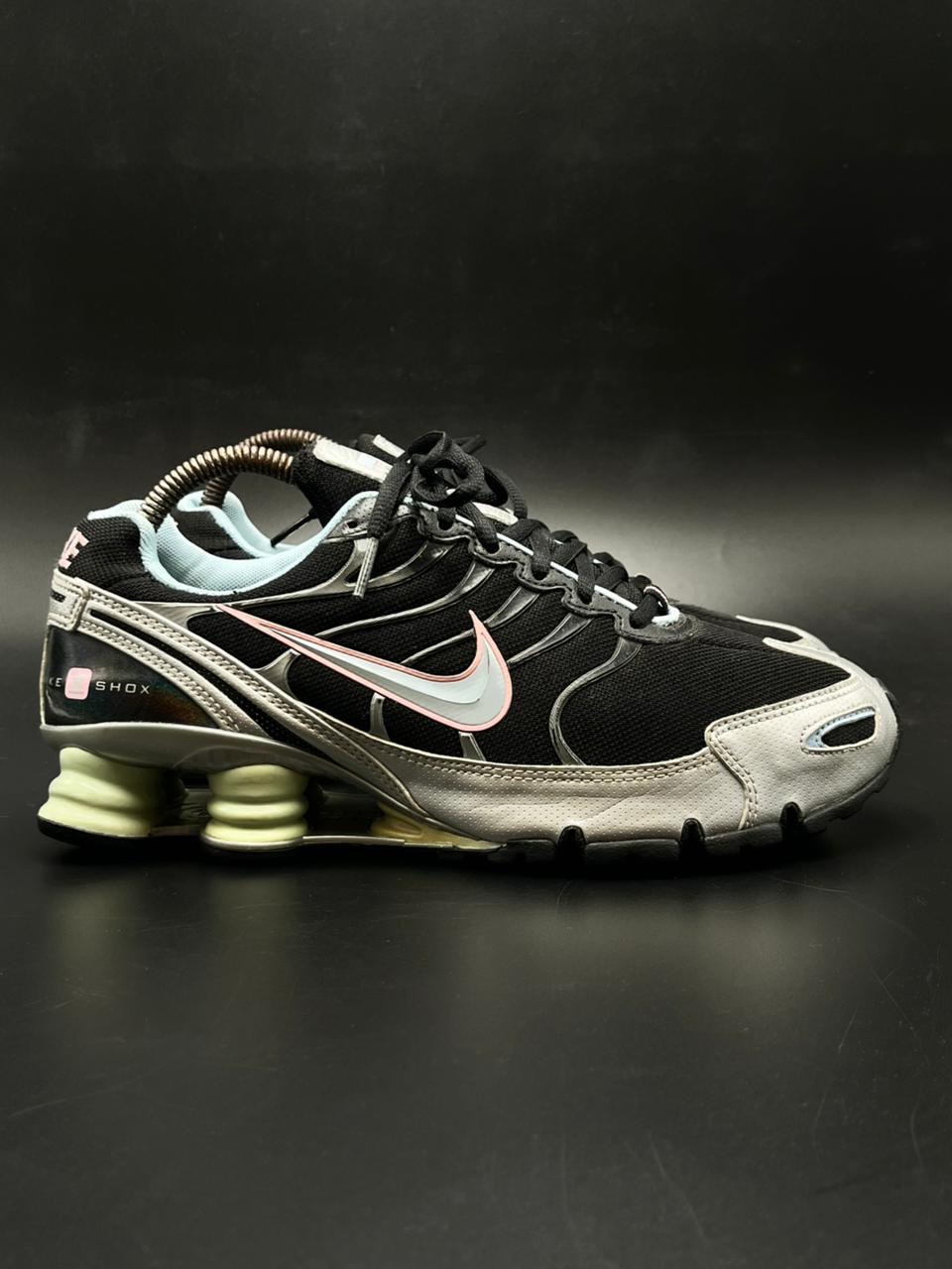 Nike Shox Rivalry Black Metallic Silver Pink SNEAKERS - 40.5