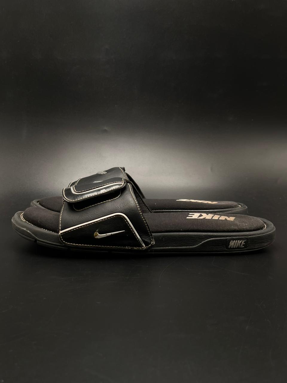 Nike Comfort Slides - 46