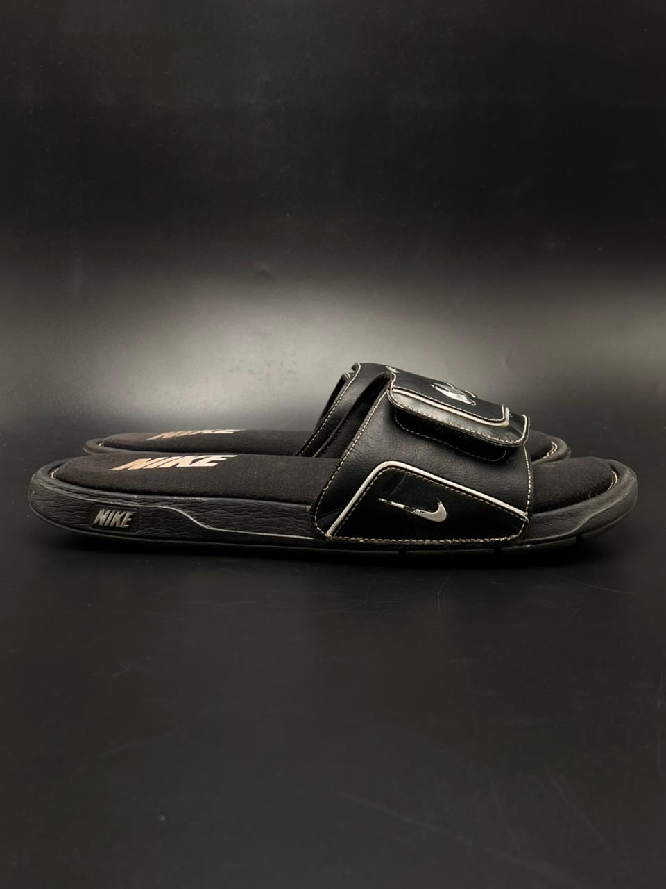 Nike Comfort Slides - 46