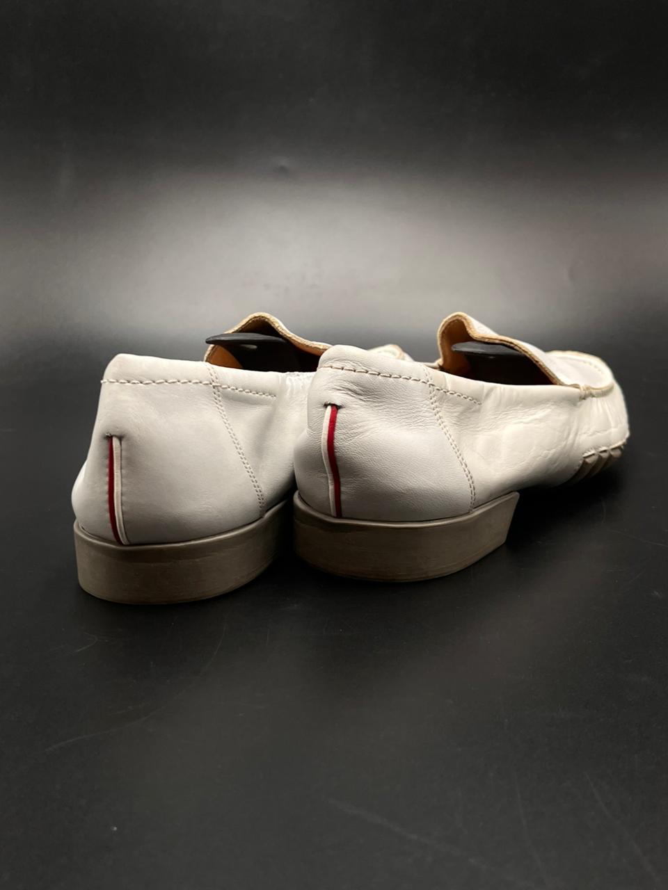 Bally White Leather Amal Driving Loafers - 37.5