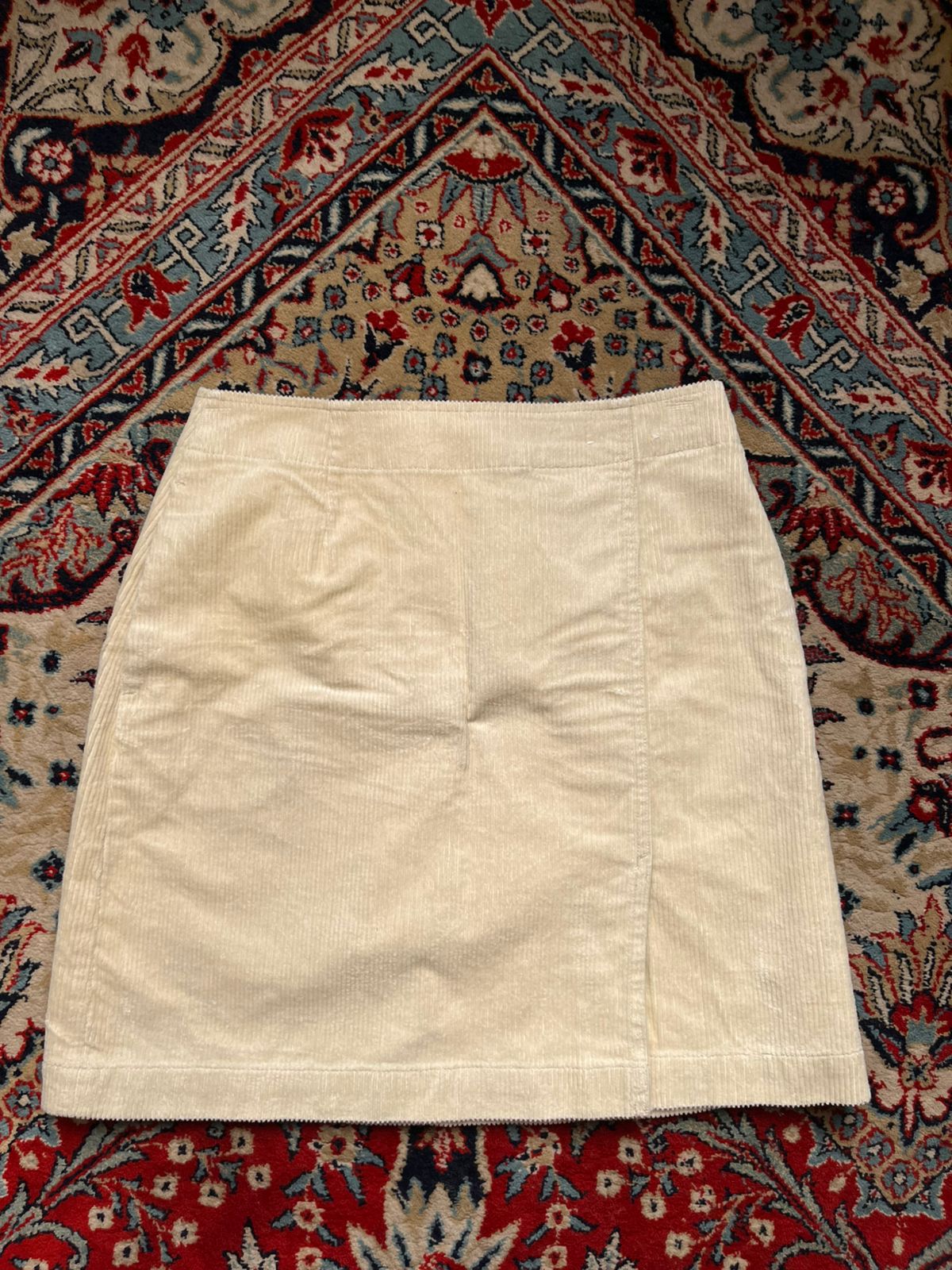 Uniqlo Off-White Cotton Corduroy Front Slit Mini Skirt - 26
