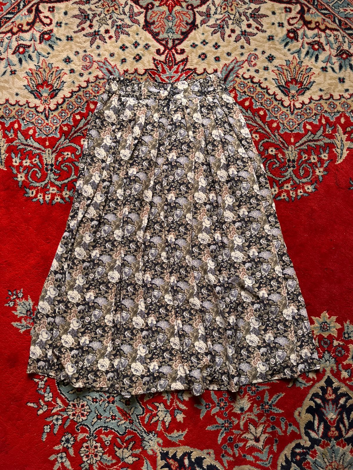 Vintage Camel House Floral Pleated Maxi Skirt - 24