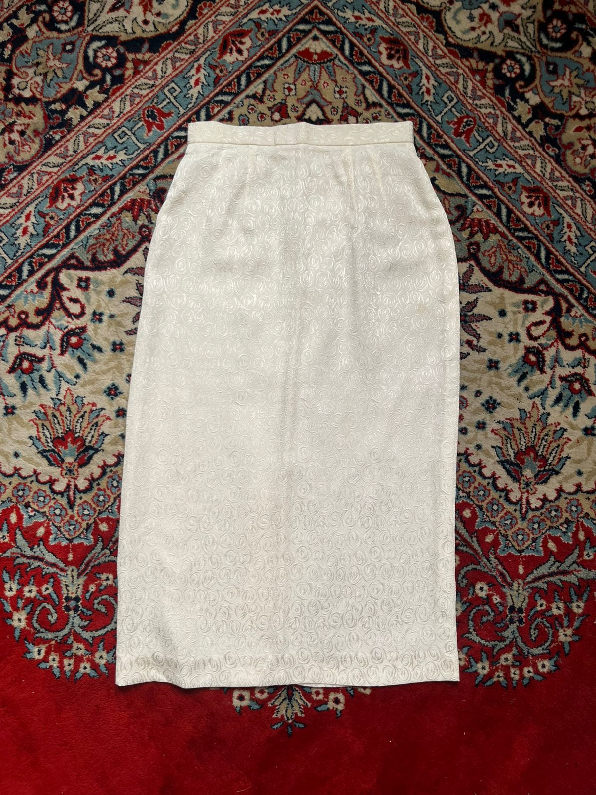 VTG White Floral Maxi Jacquard Rose Skirt - 24