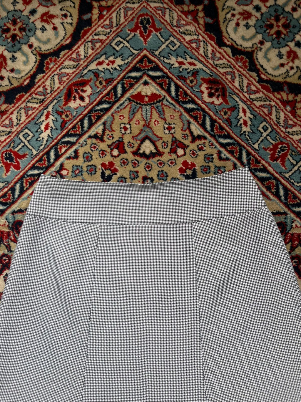 VTG White Joora Japan Houndstooth Skirt - 26