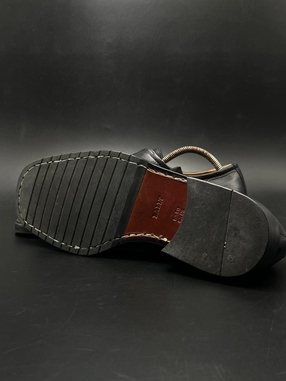 BALLY BLACK LEATHER SQUARE TOE SINGLE MONK STRAP Loafers