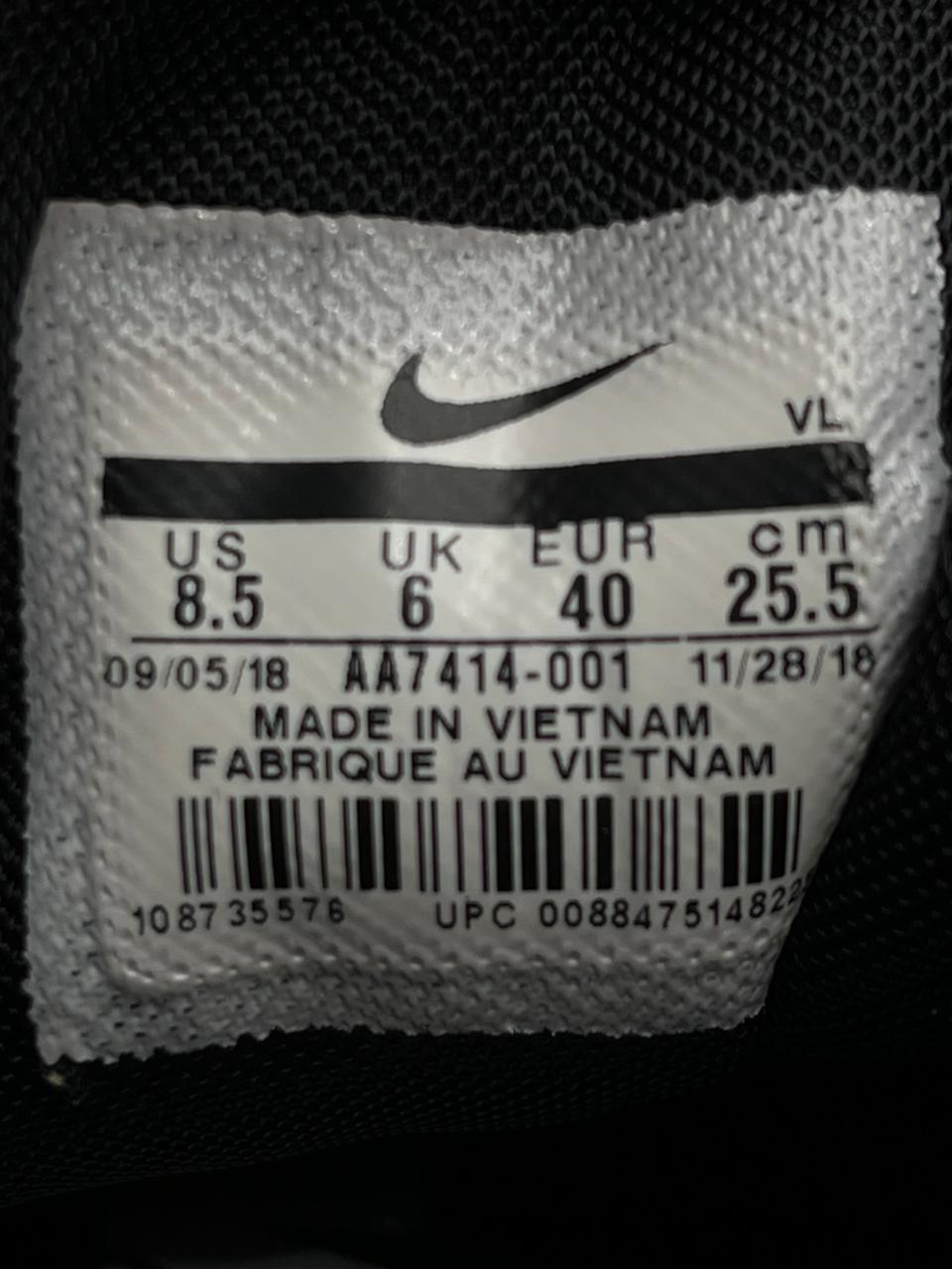 NIKE ZOOM WINFLO 5 BLACK WHITE RUNNING SHOES