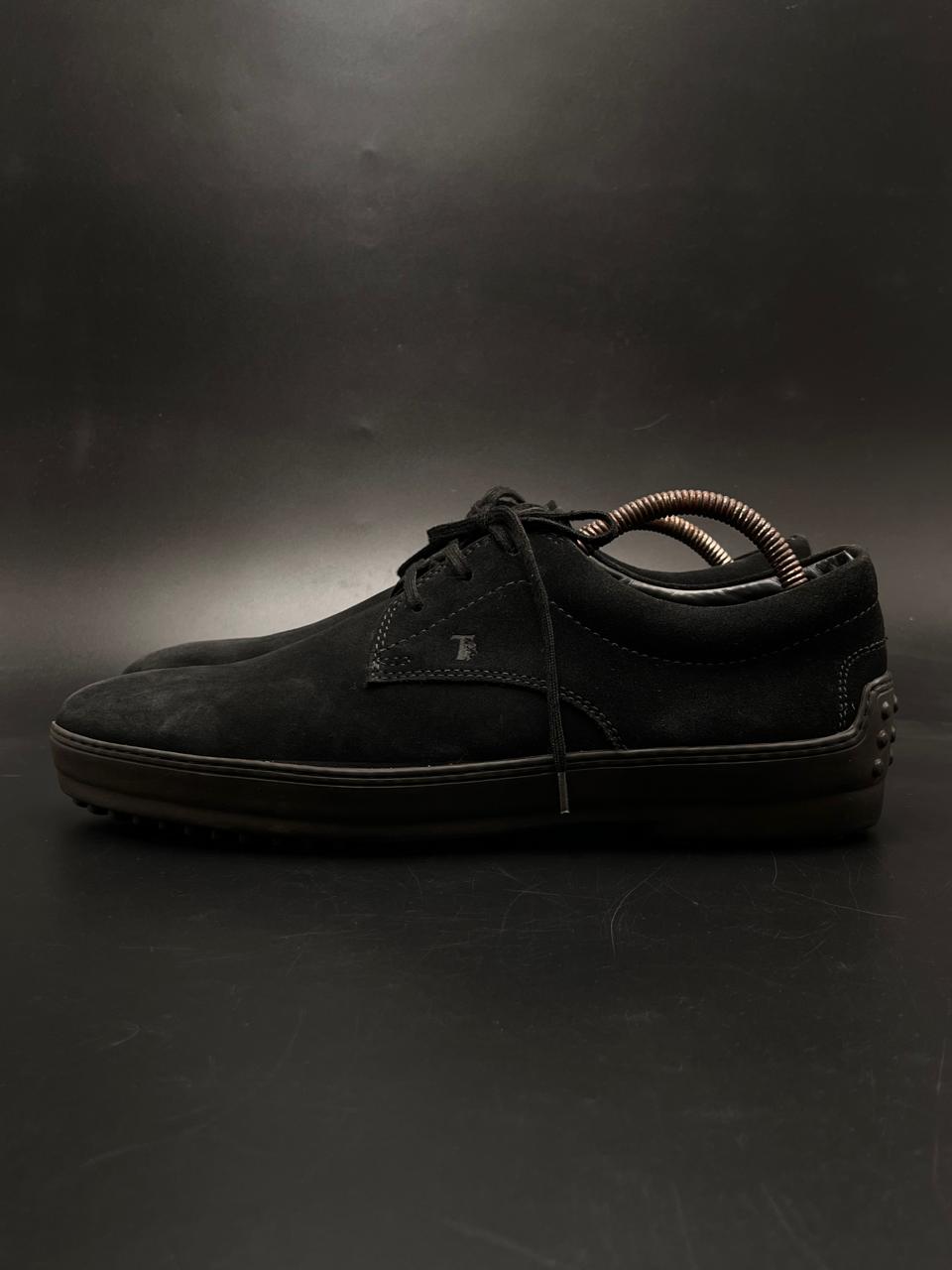 TOD'S BLACK SUEDE GOMMINI LACE-UP DRIVING SNEAKERS