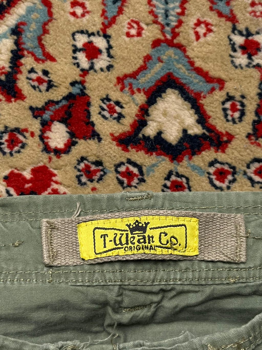 T-WEAR CO ORIGINAL SAGE GREEN DISTRESSED CARGO PANTS - 32