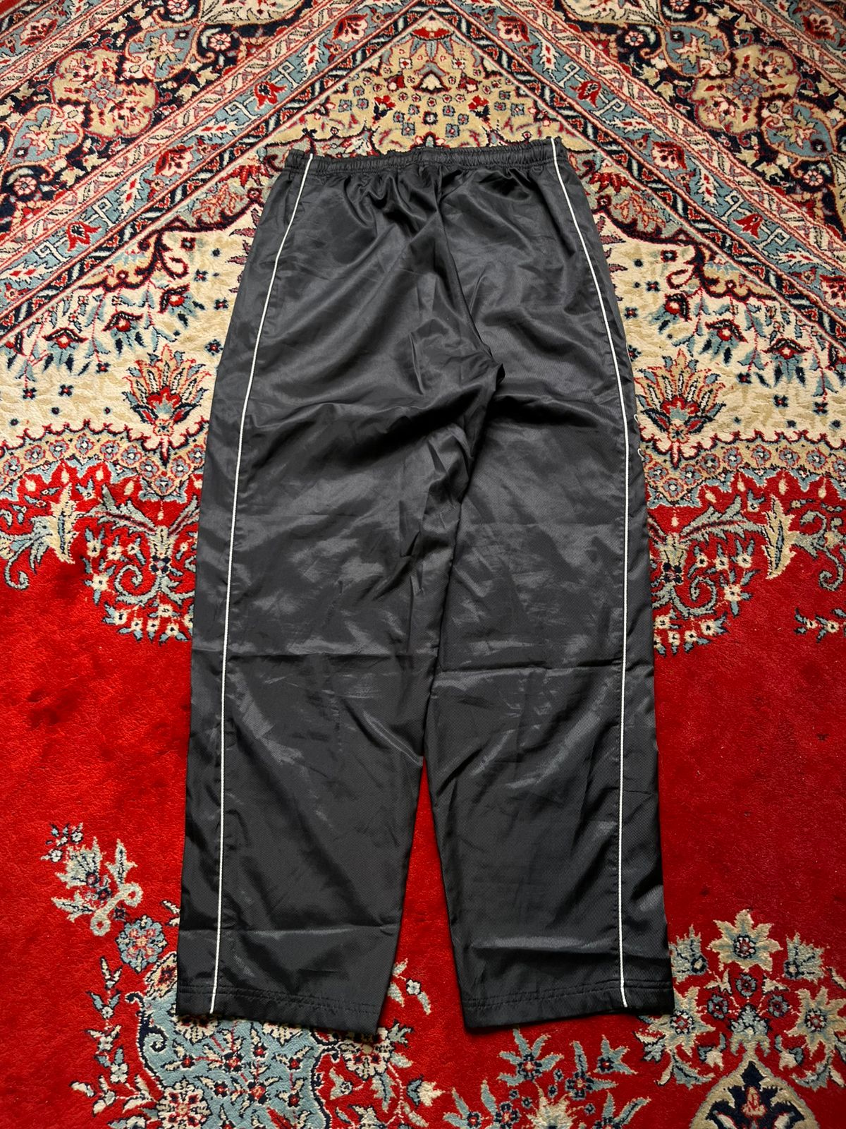 VINTAGE CHAMPION JAPAN GLOSSY BLACK OUTDOOR CASUAL TRACK PANTS - 28