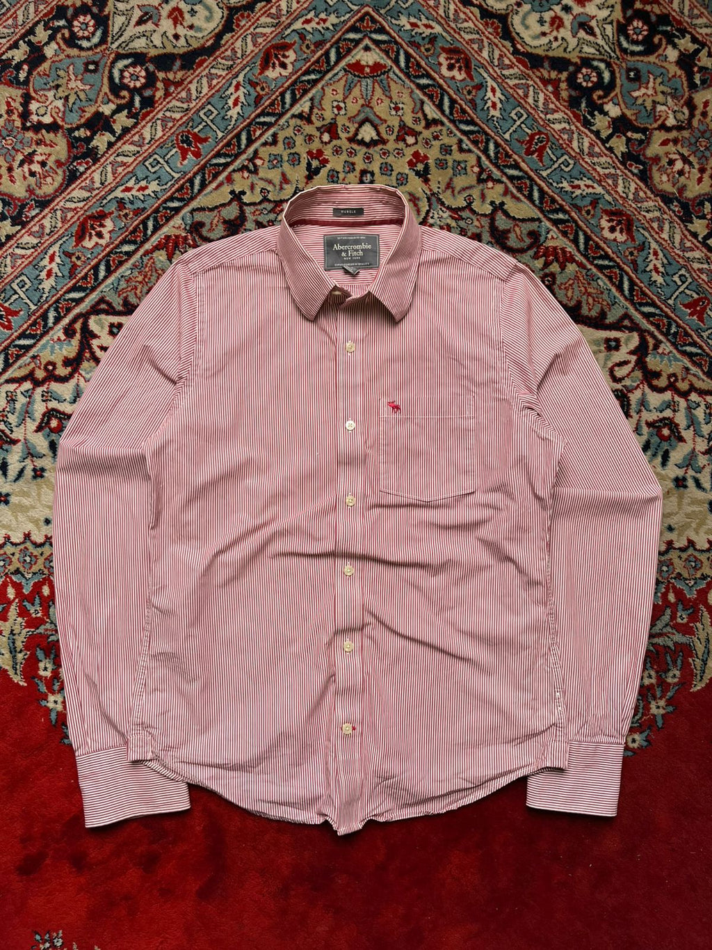ABERCROMBIE & FITCH PINK STRIPED BUTTON DOWN SHIRT - L