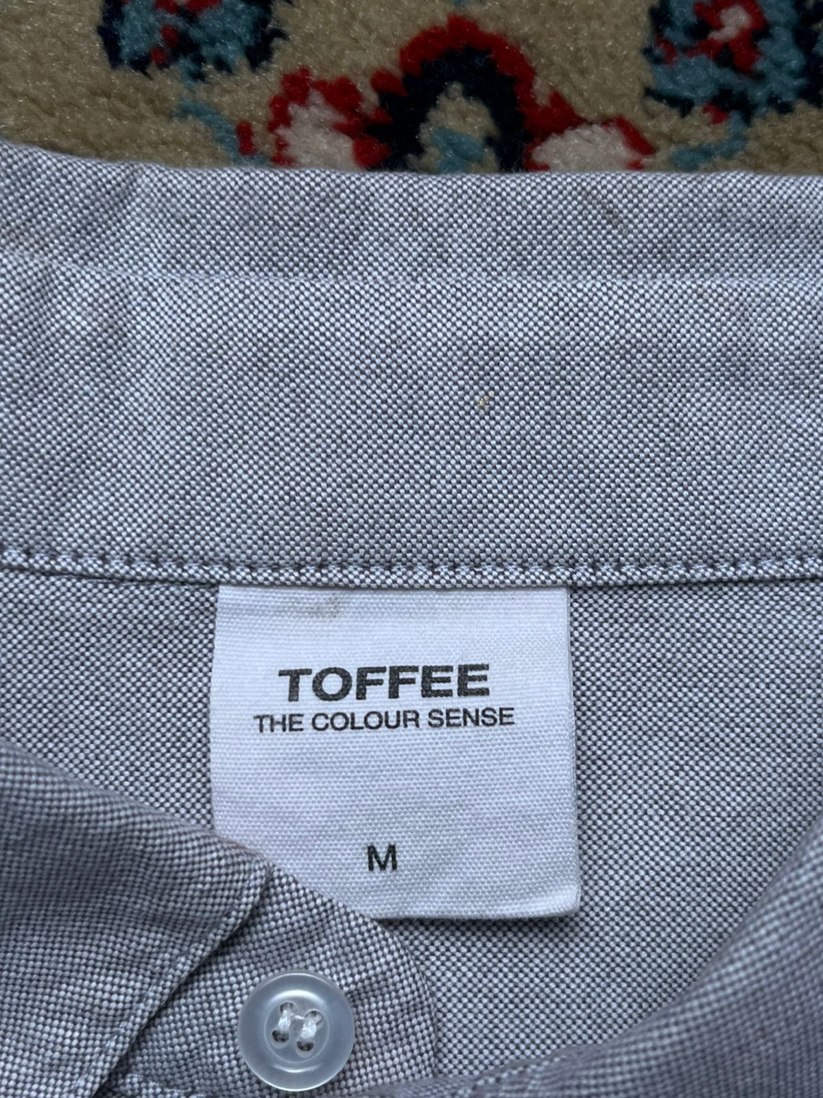 TOFFEE GREY CROPPED BUTTON DOWN SHIRT - M