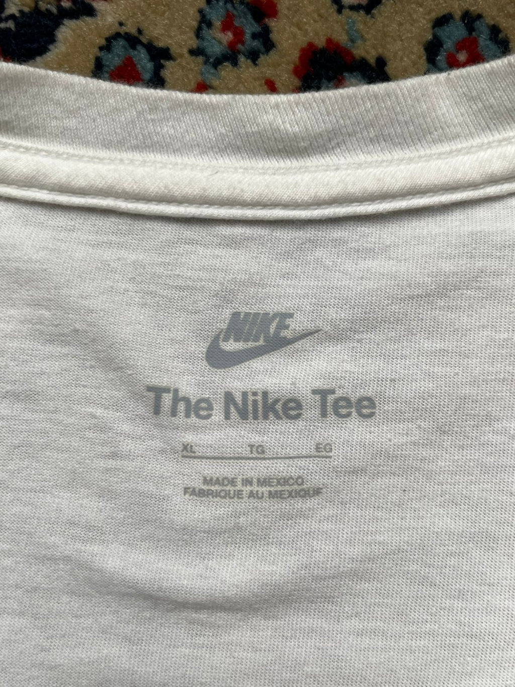 NIKE WHITE COTTON TEE - XL