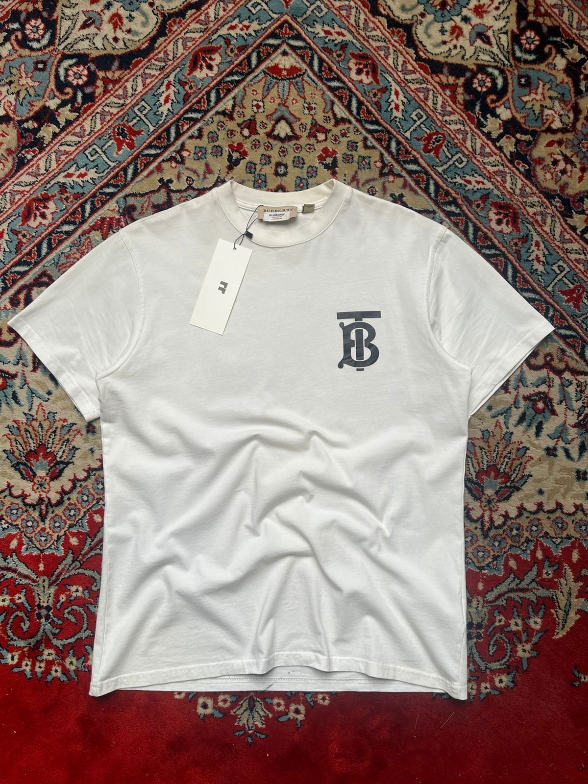 BURBERRY WHITE COTTON TEE - L