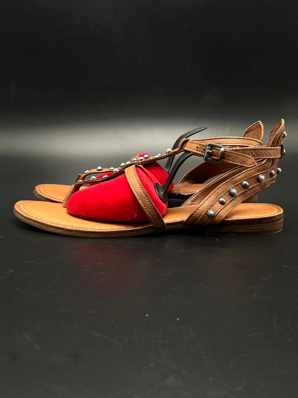 ALDO BROWN LEATHER STUDDED T-STRAP FLAT GLADIATOR SANDALS