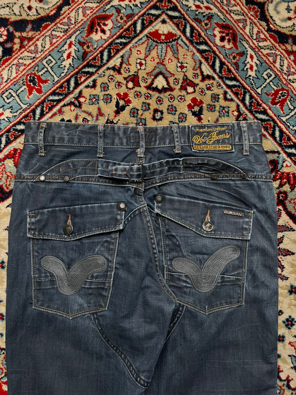 VOI DARK WASHED STRAIGHT FIT BIKER JEANS - 32