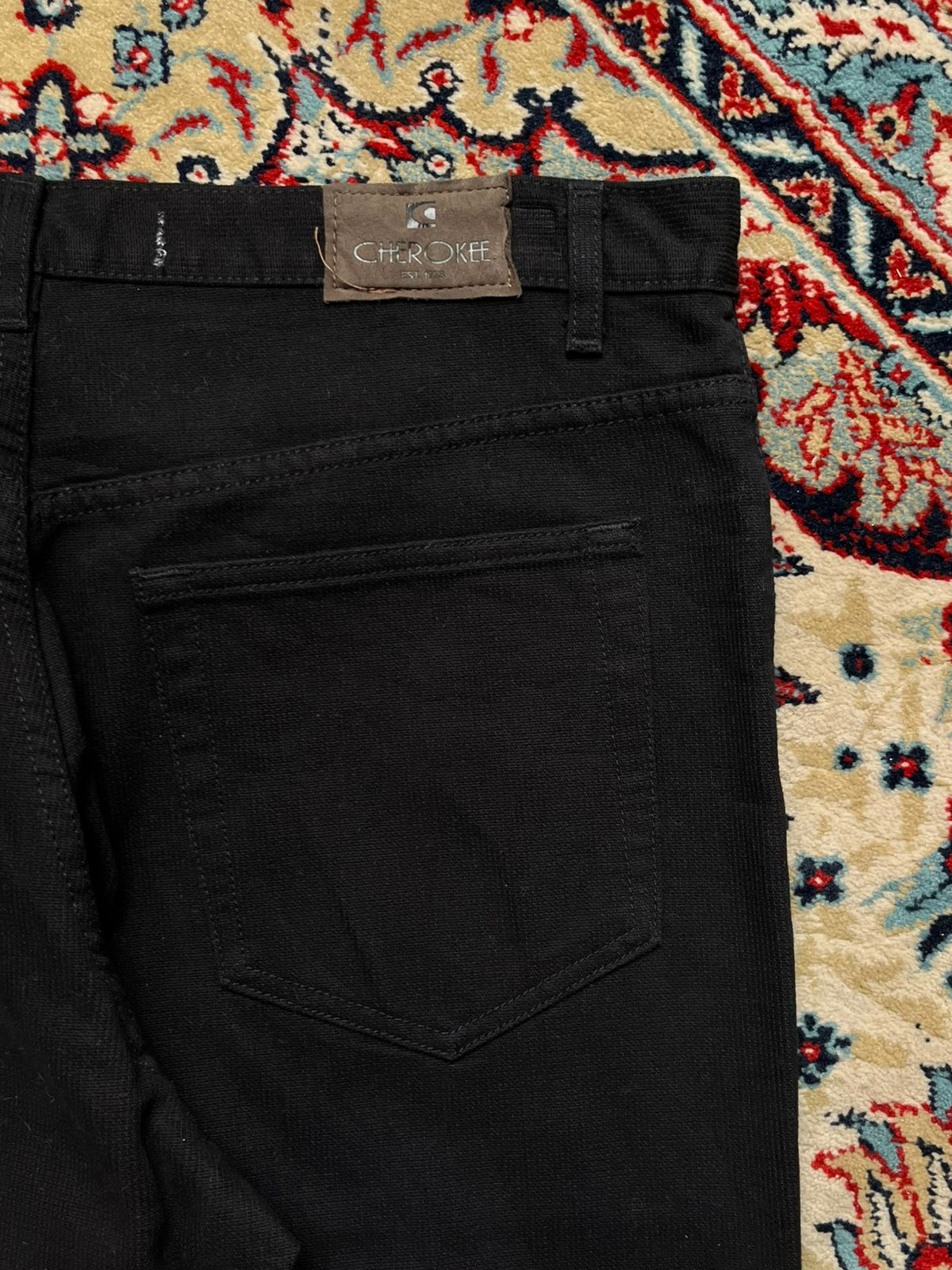CHEROKEE BLACK STRAIGHT FIT JEANS - 34