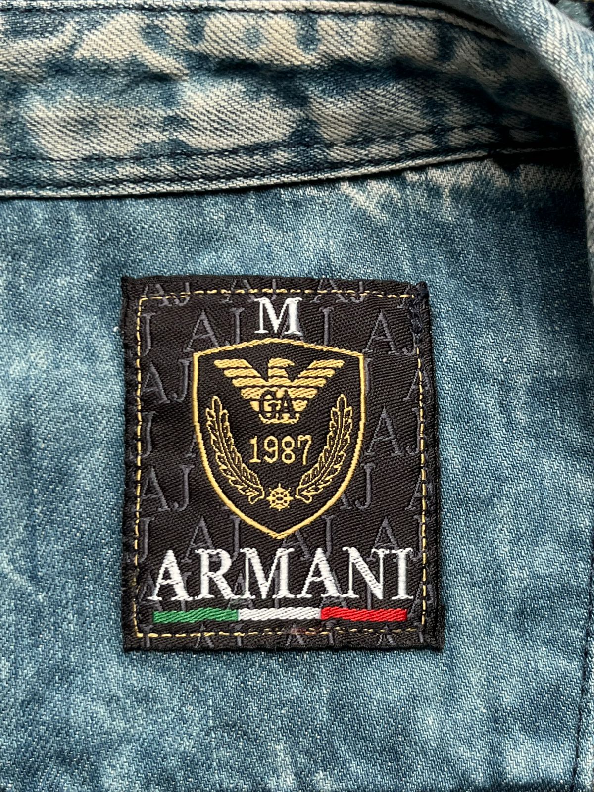 ARMANI LIGHT BLUE DENIM SHIRT - M