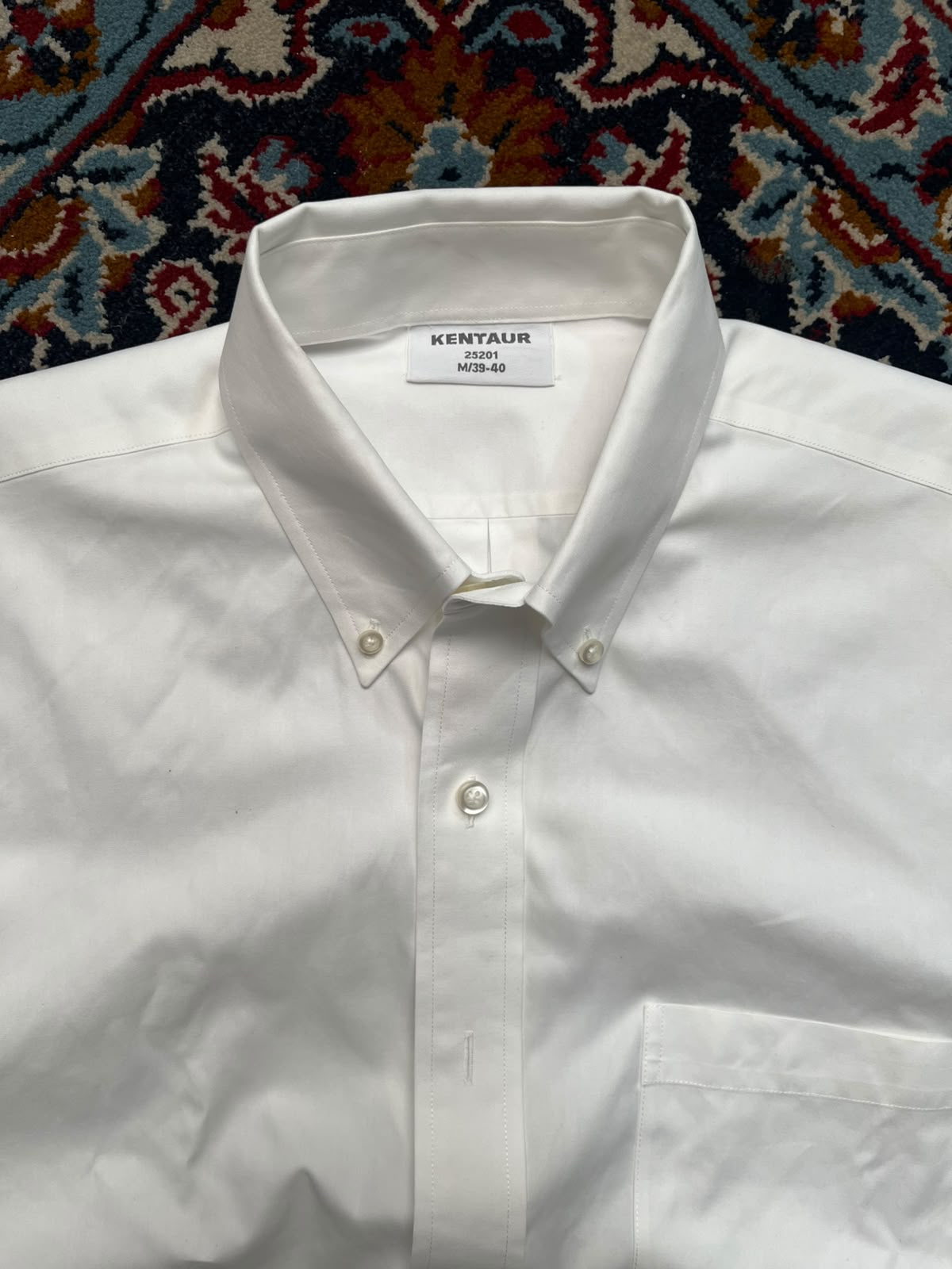 KENTAUR White BUTTON DOWN SHIRT - L