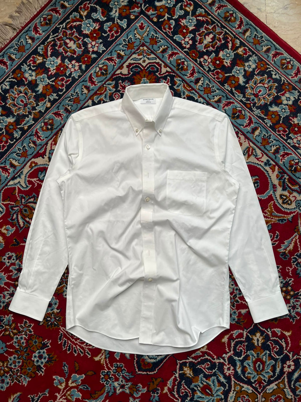 KENTAUR White BUTTON DOWN SHIRT - L