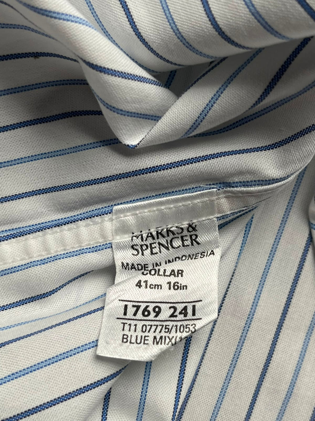 MARKS & SPENCER Tailoring Blue Striped Non-Iron BUTTON DOWN SHIRT - XL