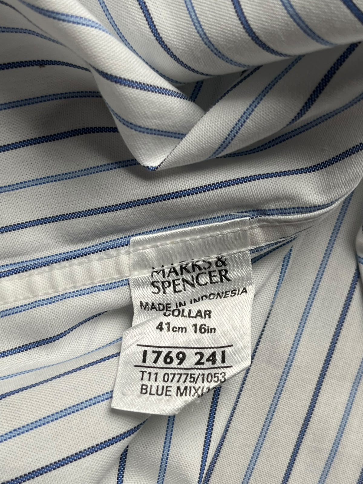MARKS & SPENCER Tailoring Blue Striped Non-Iron BUTTON DOWN SHIRT - XL