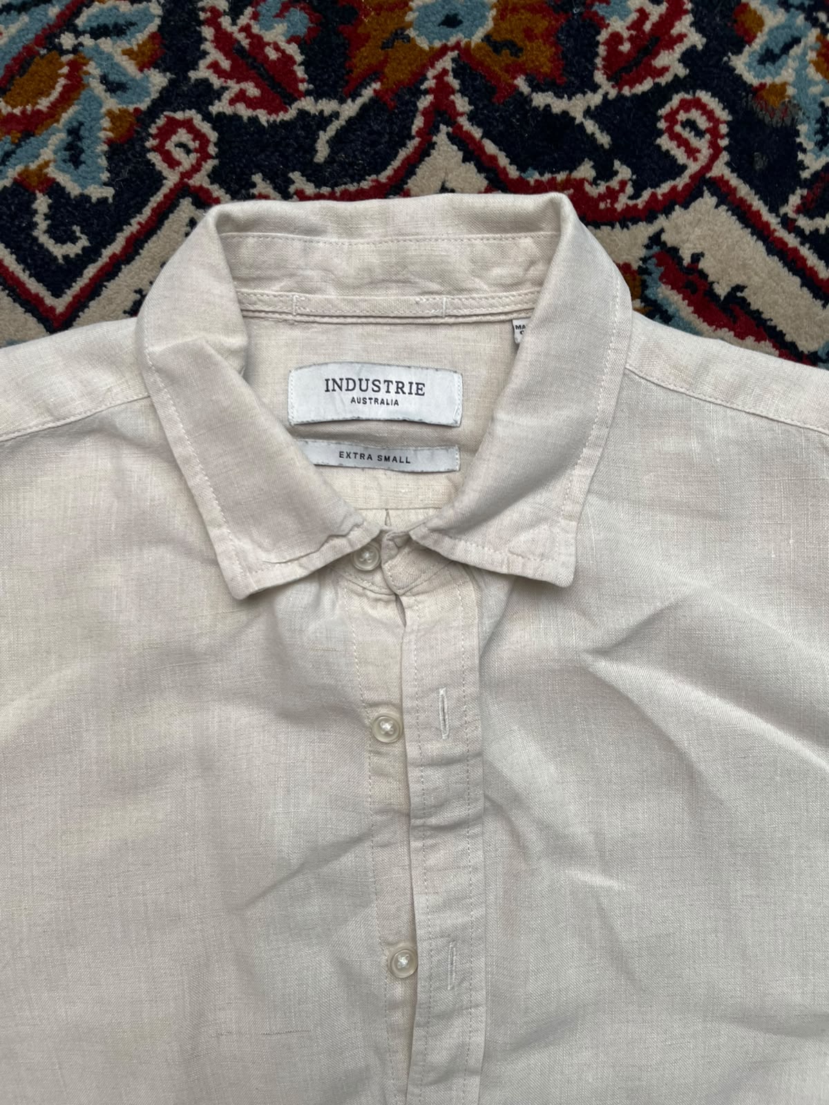 INDUSTRIE AUSTRALIA  LINEN BEIGE CASUAL LIGHTWEIGHT BUTTON DOWN SHIRT - S