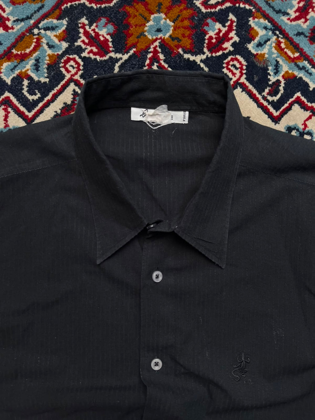VINTAGE AGNES B HOMME PARIS BLACK EMBROIDERED LIZARD BUTTON DOWN SHIRT - XL