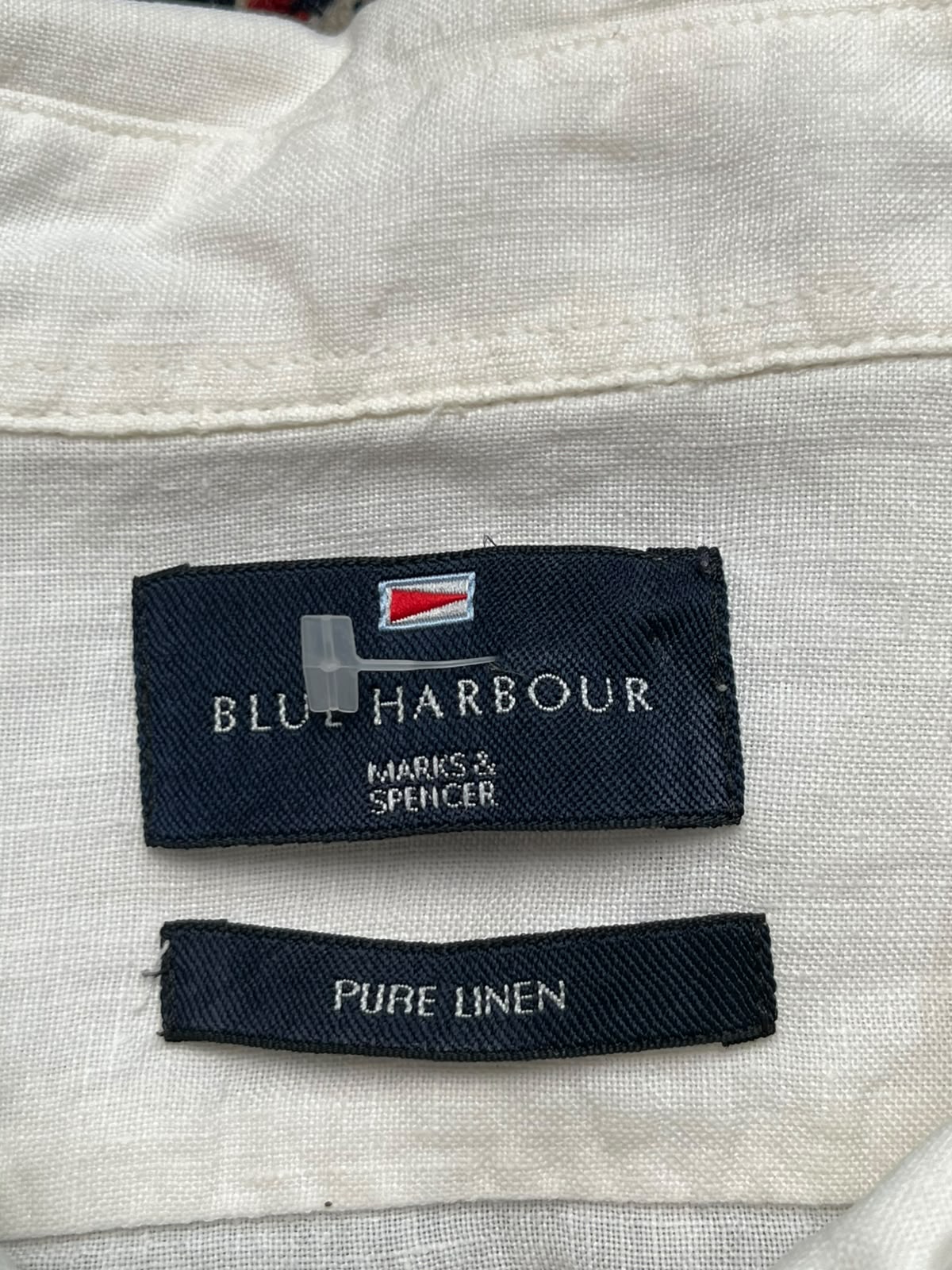 MARKS & SPENCER BLUE HARBOUR WHITE LINEN BUTTON DOWN SHIRT - XL