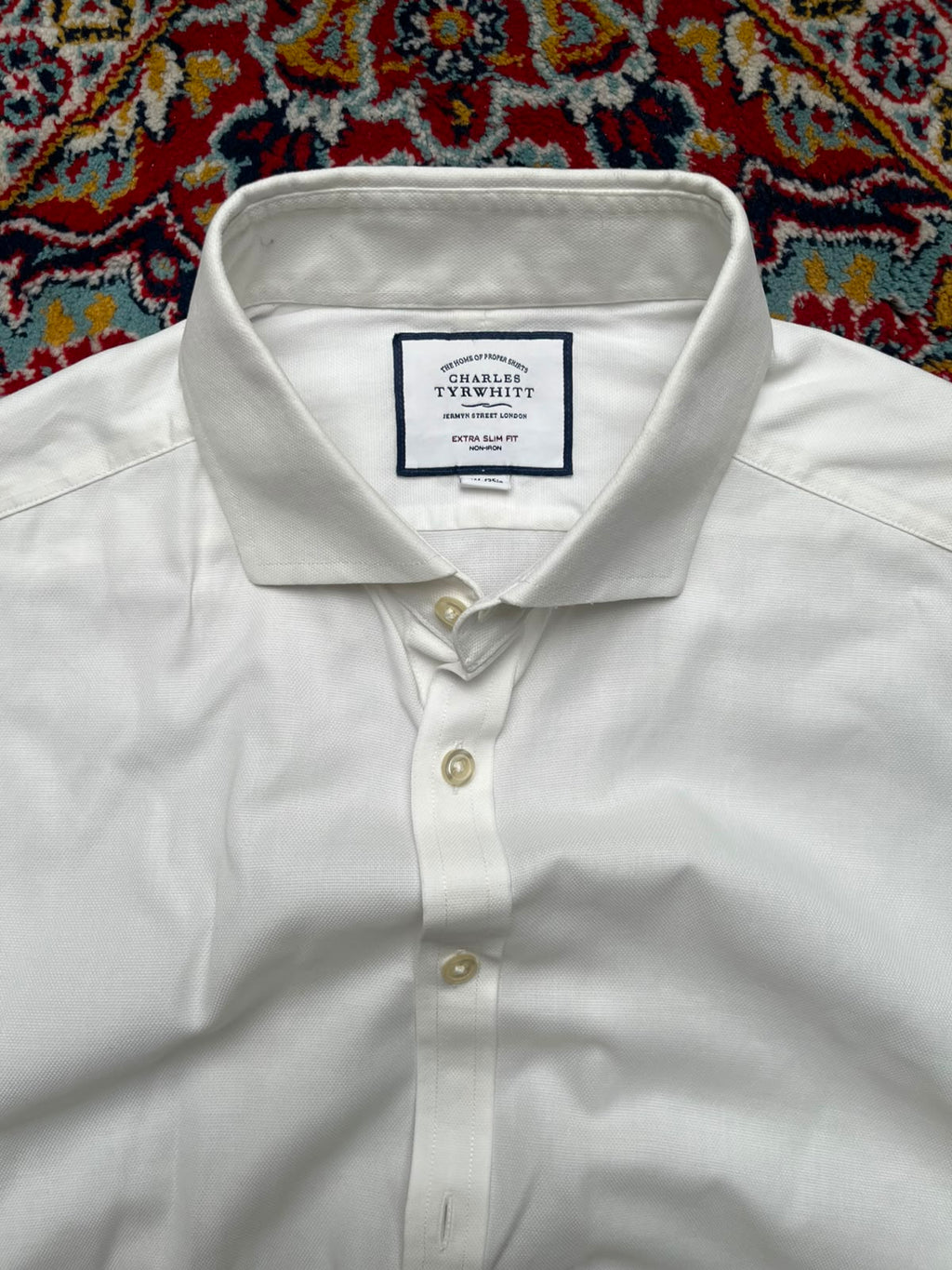 CHARLES TYRWHITT Extra Slim Fit Non-Iron White BUTTON DOWN SHIRT - L