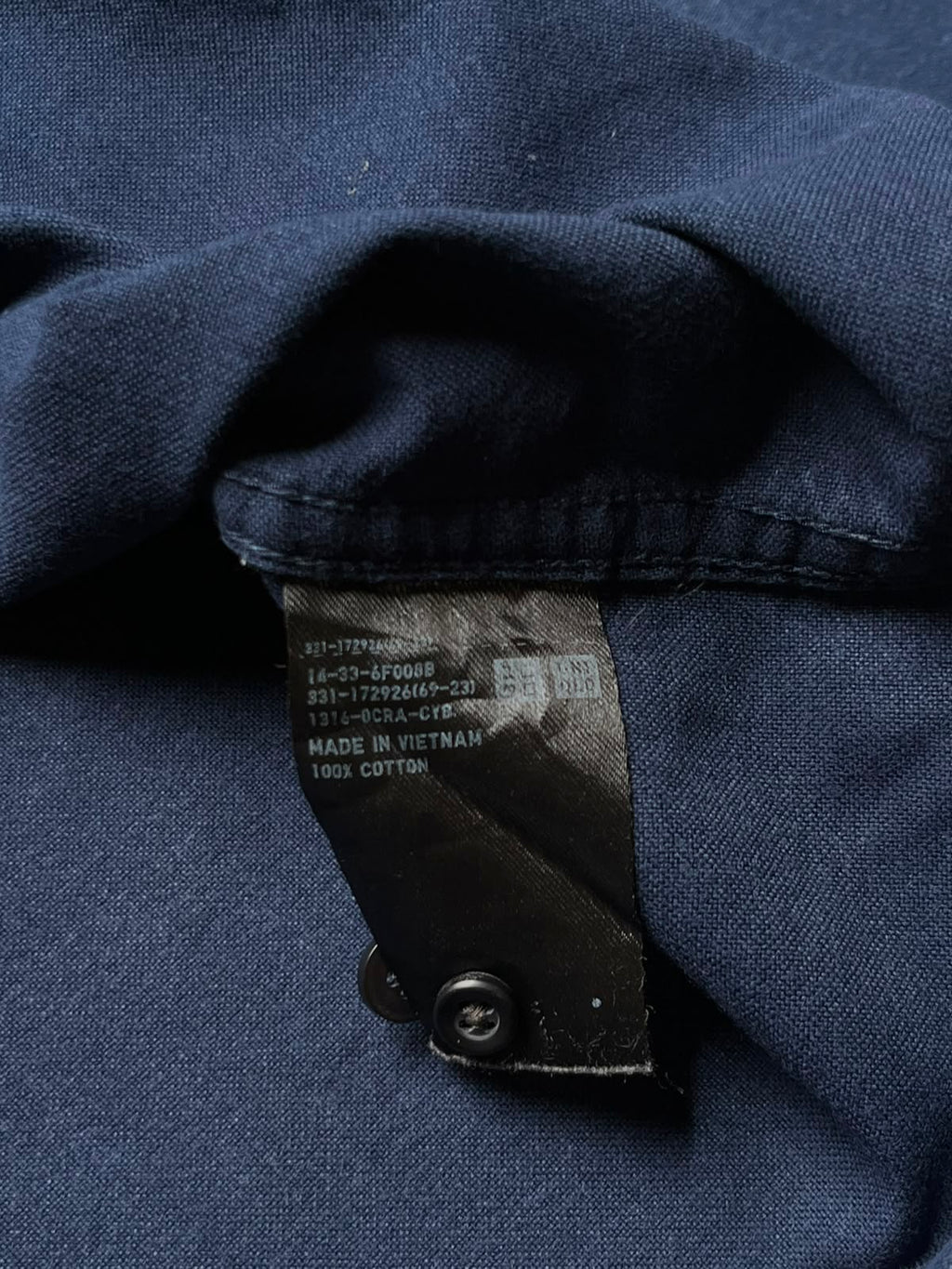 Uniqlo Navy Blue Slim Fit Cotton Button Down Shirt - M