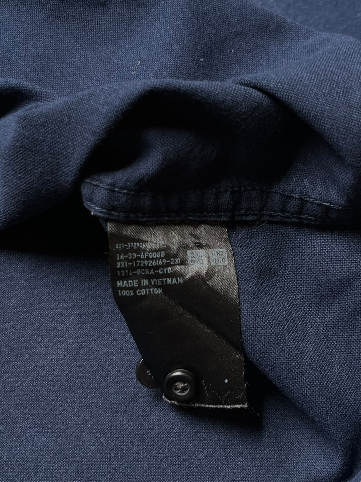 Uniqlo Navy Blue Slim Fit Cotton Button Down Shirt - M