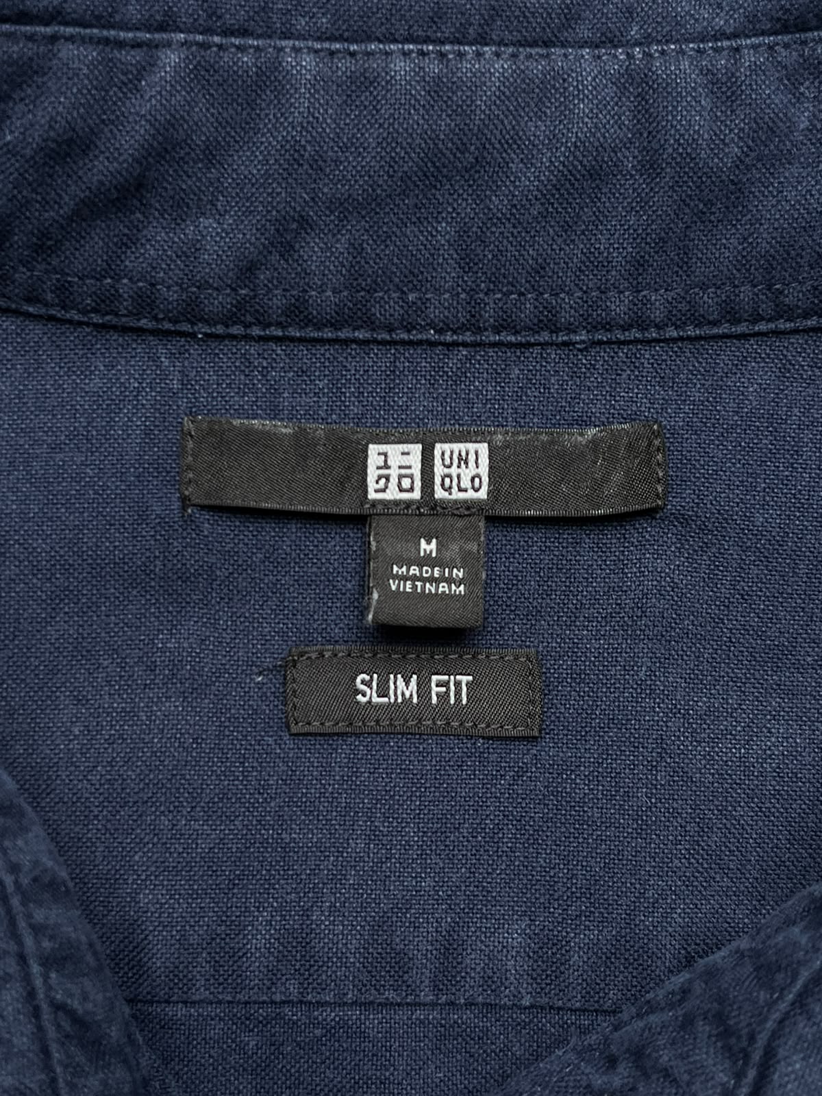Uniqlo Navy Blue Slim Fit Cotton Button Down Shirt - M