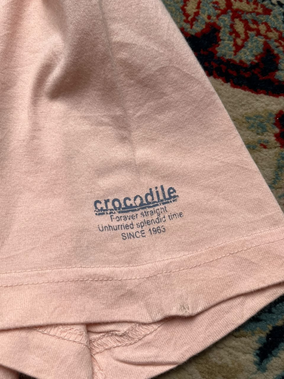 Vintage CROCODILE PINK GRAPHIC TEE - M